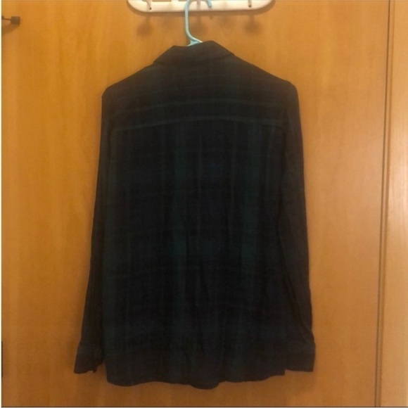 GAP Size Medium Green and Blue Flannel Shirt. - Picture 8 of 8